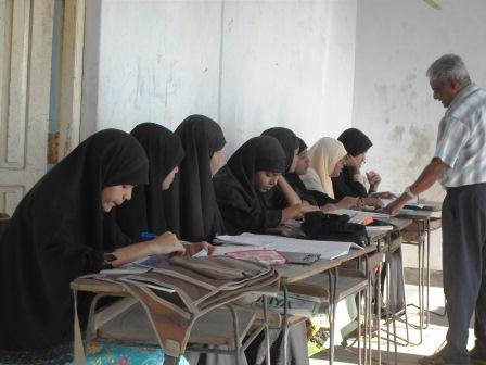 An English class in Batticaloa